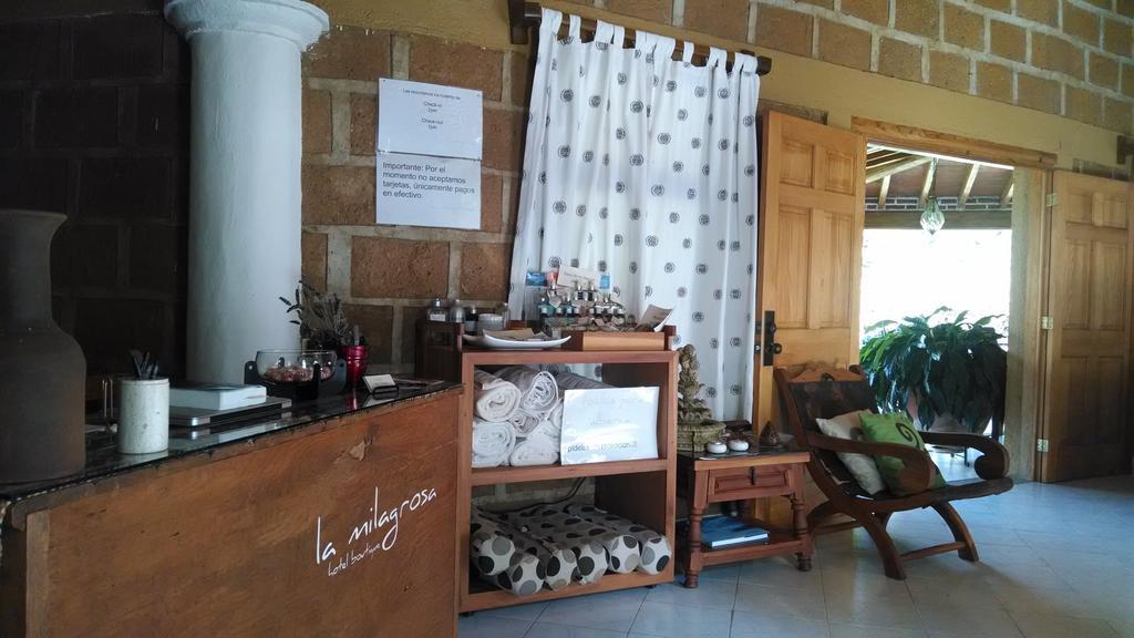 Hotel Boutique La Milagrosa เตโปซตลัน ภายนอก รูปภาพ