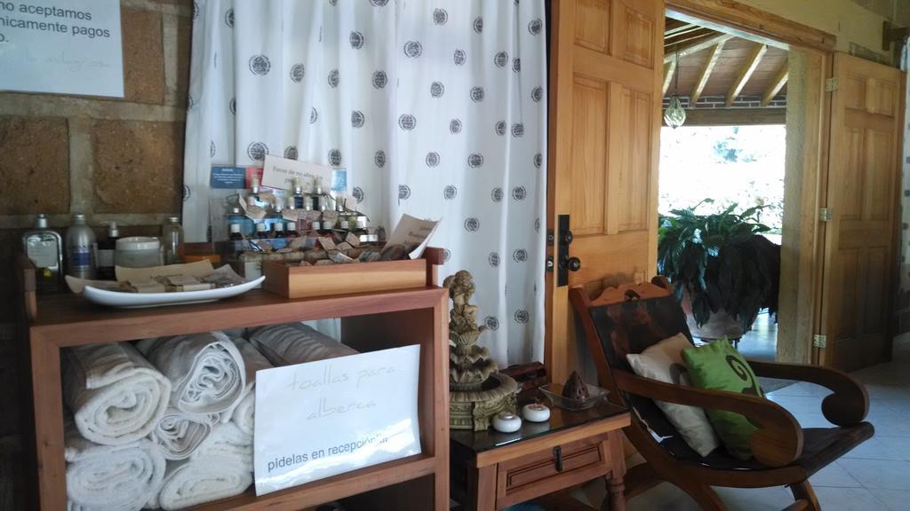 Hotel Boutique La Milagrosa เตโปซตลัน ภายนอก รูปภาพ